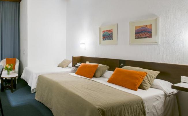 Фото отеля America Igualada Hotel
