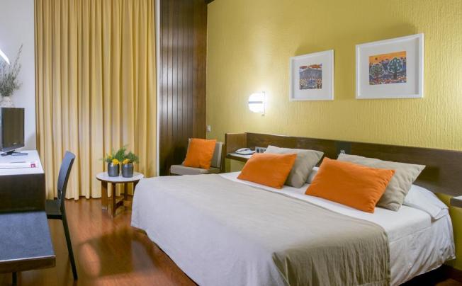 Фото отеля America Igualada Hotel