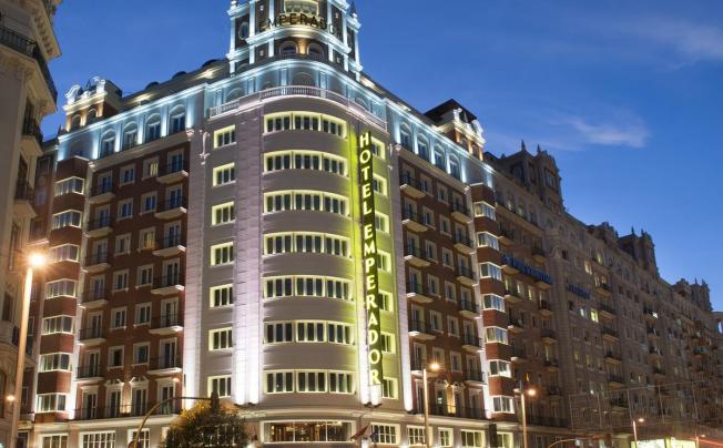Фото отеля Emperador Hotel Madrid