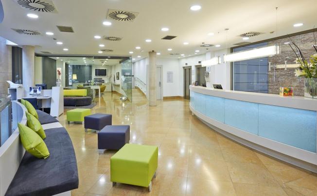 Фото отеля Hesperia Barcelona Ramblas Hotel
