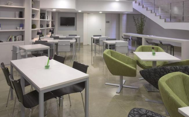 Фото отеля Hesperia Barcelona Ramblas Hotel
