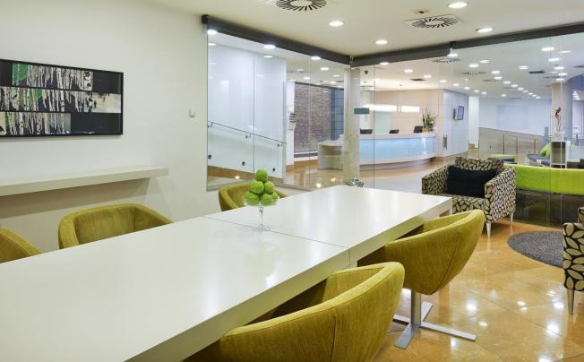 Фото отеля Hesperia Barcelona Ramblas Hotel