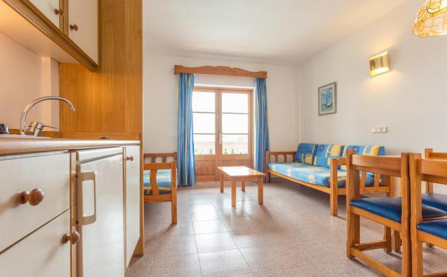 Фото отеля Ferrer Isabel Aparthotel