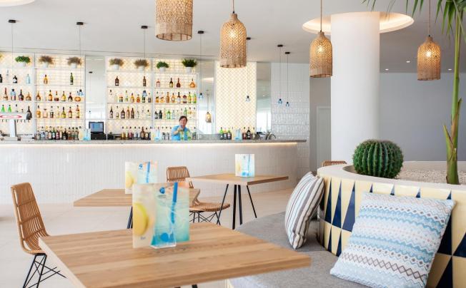Фото отеля Grupotel Picafort Beach Aparthotel