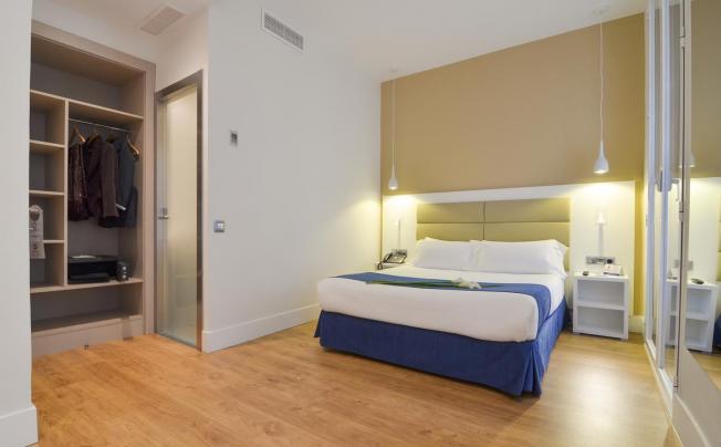 Фото отеля Miau Hotel