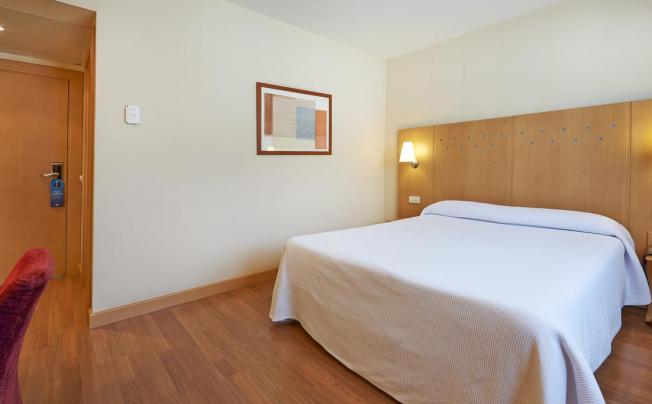 Фото отеля Nh barcelona la maquinista