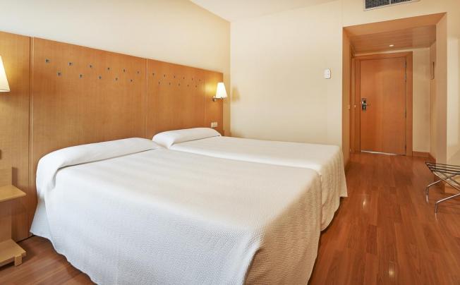 Фото отеля Nh barcelona la maquinista