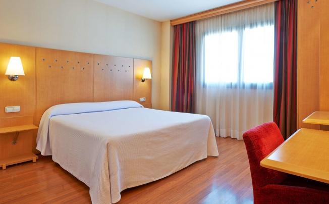 Фото отеля Nh barcelona la maquinista