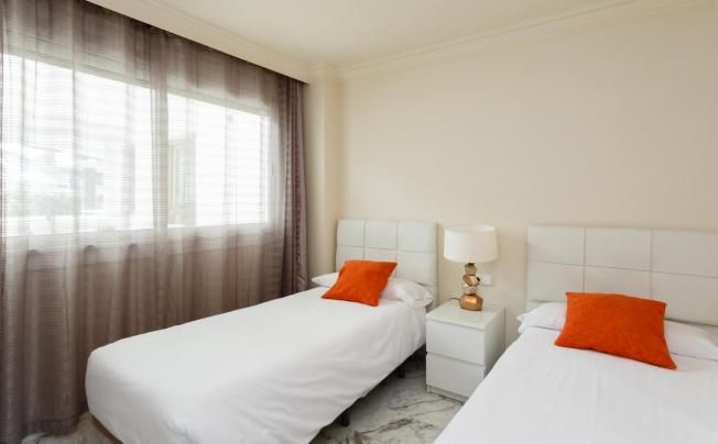 Фото отеля Coral Beach Aparthotel