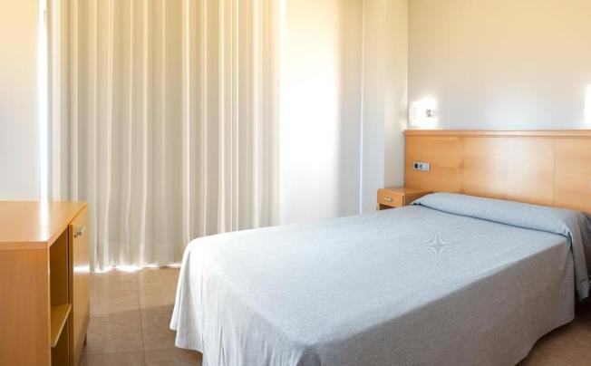 Фото отеля Rh Gijon Gandia Hotel