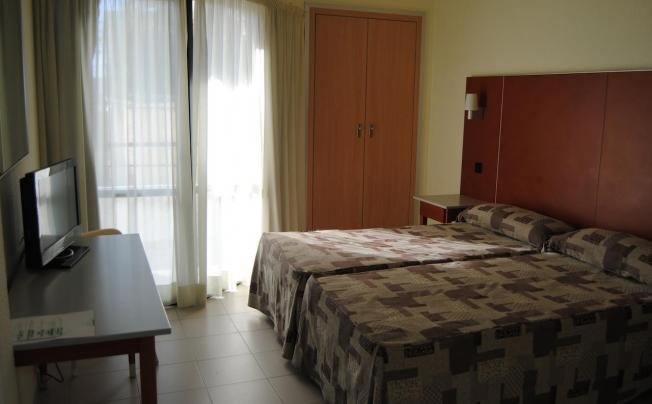 Фото отеля Oasis Plaza Hotel