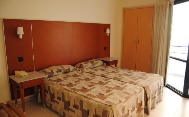 Фото отеля Oasis Plaza Hotel