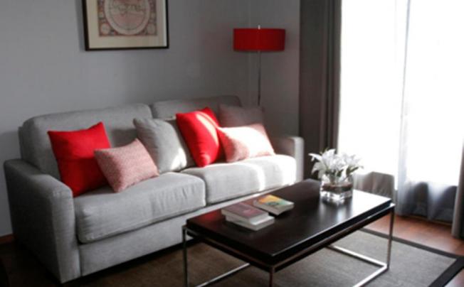 Фото отеля SUITES CENTER BARCELONA