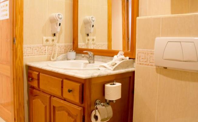 Фото отеля Bahia Pinosol Aparthotel