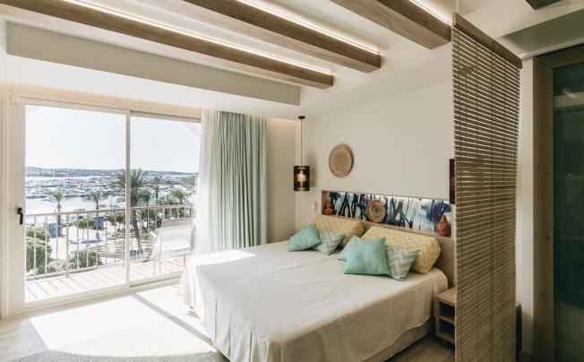 Фото отеля The White Apartments By Ibiza Feeling