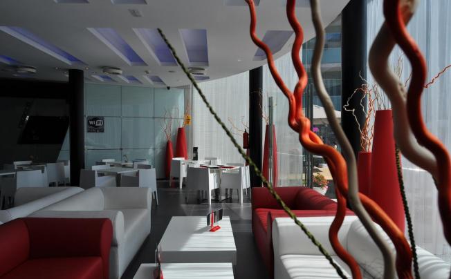 Фото отеля Four Elements Suites Aparthotel 