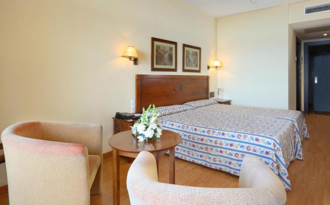 Фото отеля Gran Hotel Cervantes By Blue Sea