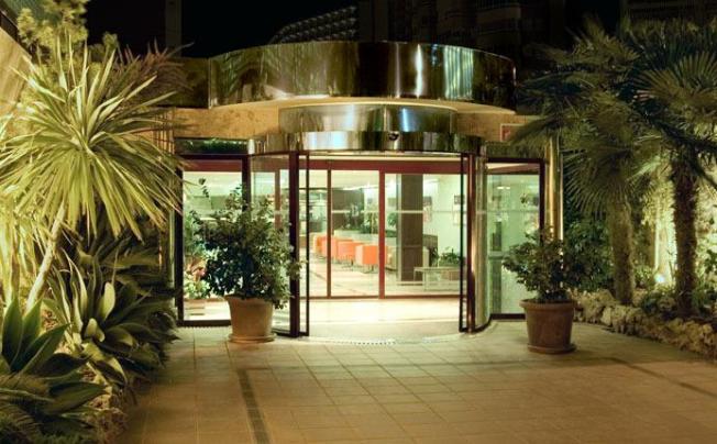 Фото отеля Benilux Park Hotel