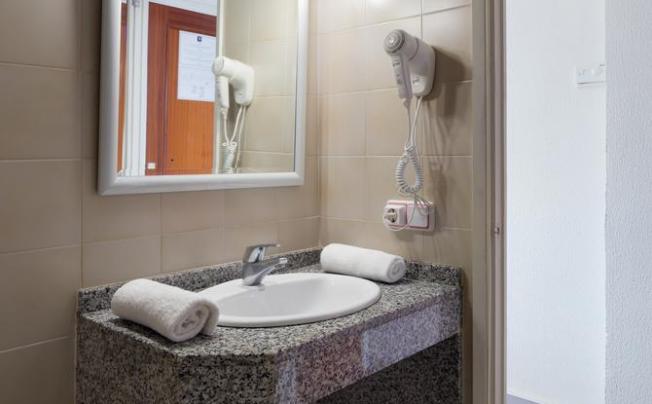 Фото отеля Foners Hotel