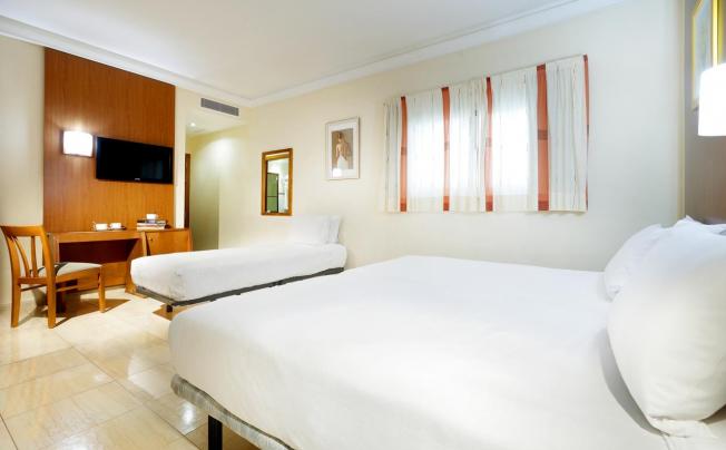 Фото отеля Alisios Canteras Hotel