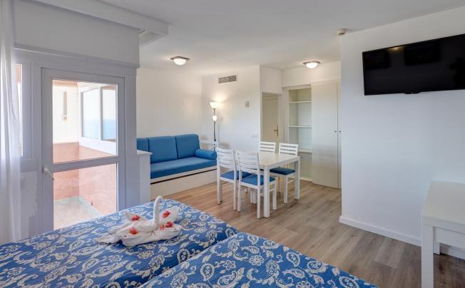 Фото отеля Hyb Eurocalas Aparthotel