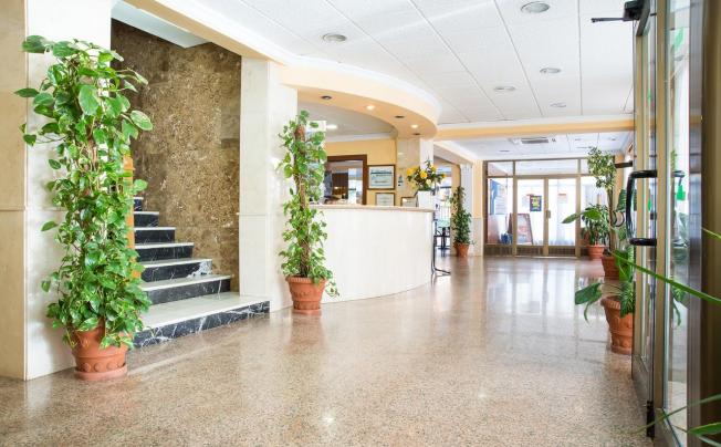 Фото отеля Camposol Hotel