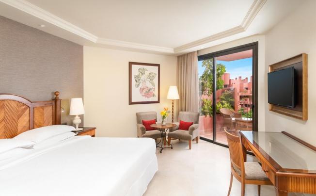Фото отеля Sheraton La Caleta Resort & Spa