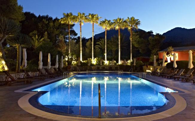 Фото отеля Cala Sant Vicenc Hotel