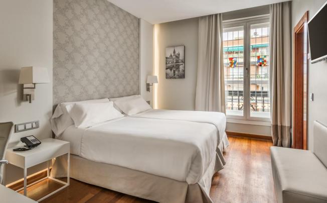 Фото отеля Nh Madrid Alonso Martinez