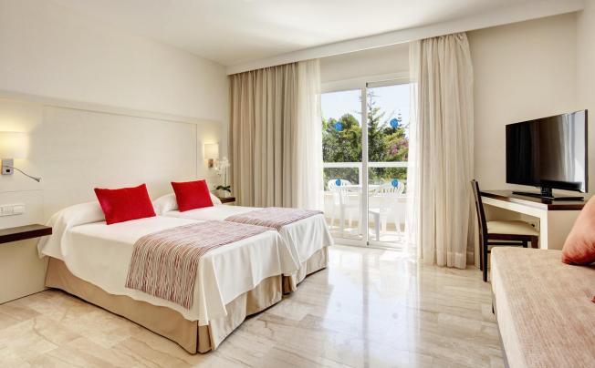 Фото отеля Grupotel Alcudia Suite