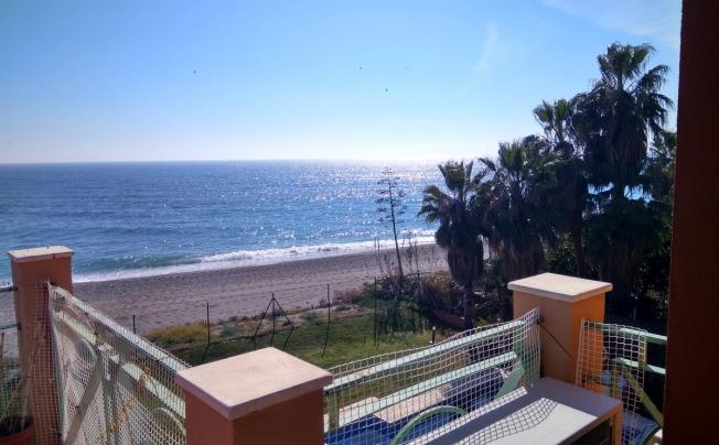 Фото отеля Axarquia Beach Hotel