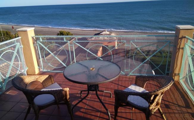 Фото отеля Axarquia Beach Hotel