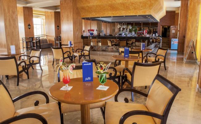 Фото отеля Aguamarina Golf Hotel