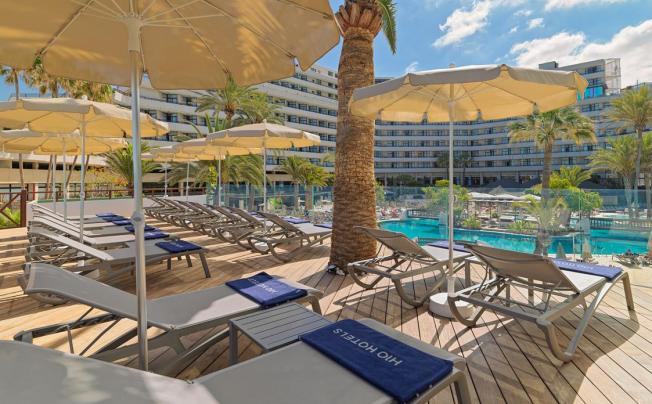 Фото отеля H10 Conquistador Hotel