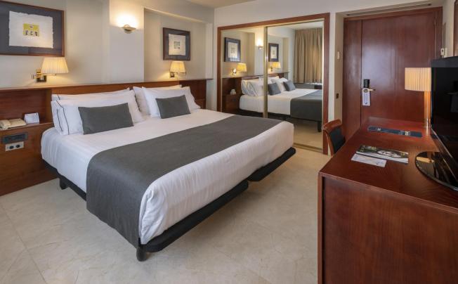 Фото отеля Gran Hotel Rey Don Jaime 