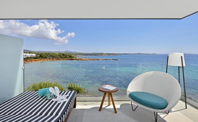 Фото отеля Sol Beach House Ibiza