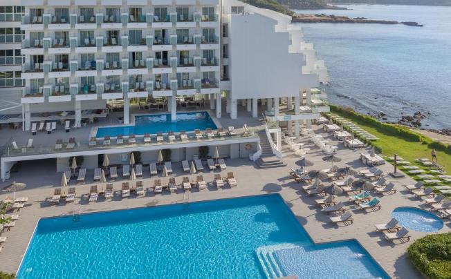 Фото отеля Sol Beach House Ibiza