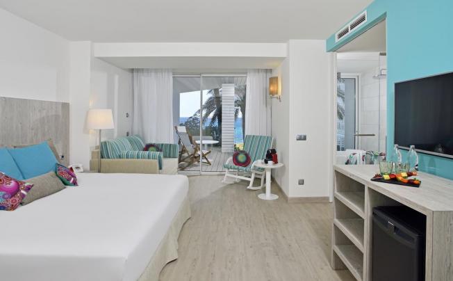 Фото отеля Sol Beach House Ibiza