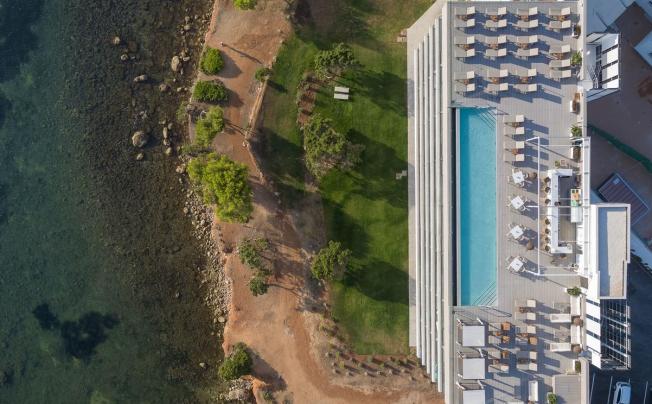 Фото отеля Sol Beach House Ibiza