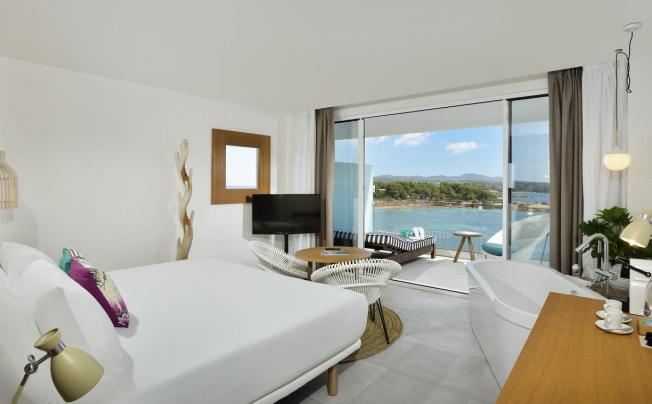 Фото отеля Sol Beach House Ibiza