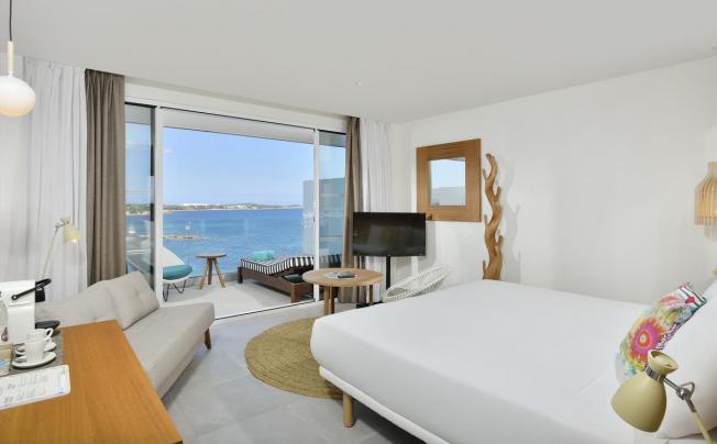 Фото отеля Sol Beach House Ibiza