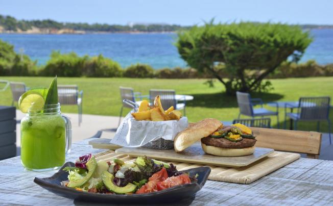 Фото отеля Sol Beach House Ibiza