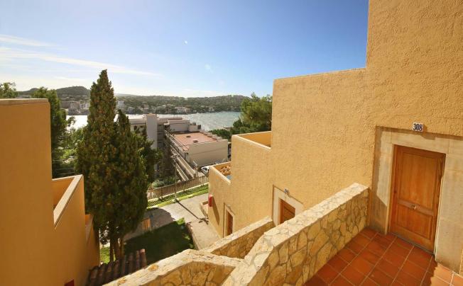 Фото отеля Club Santa Ponsa Aparthotel