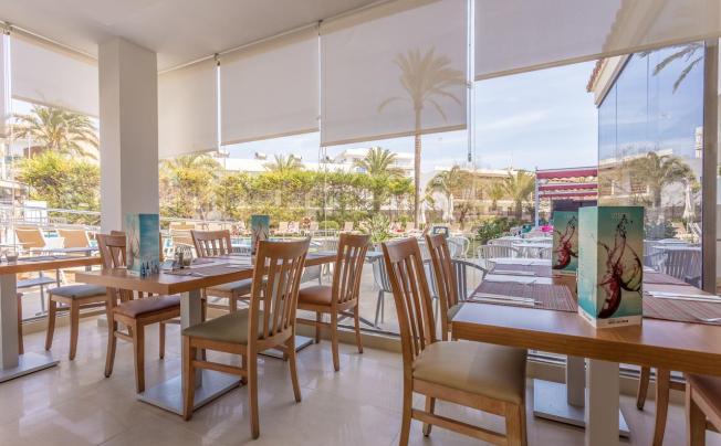 Фото отеля Ferrer Janeiro Hotel & Spa 
