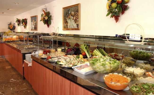 Фото отеля Avante Los Califas Hotel