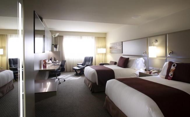 Фото отеля Crowne Plaza Barcelona - Fira Center