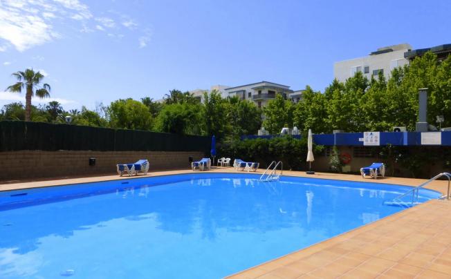 Фото отеля Alboran Apartments