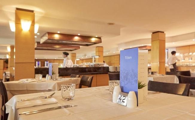 Фото отеля Zafiro Cala Mesquida Aparthotel