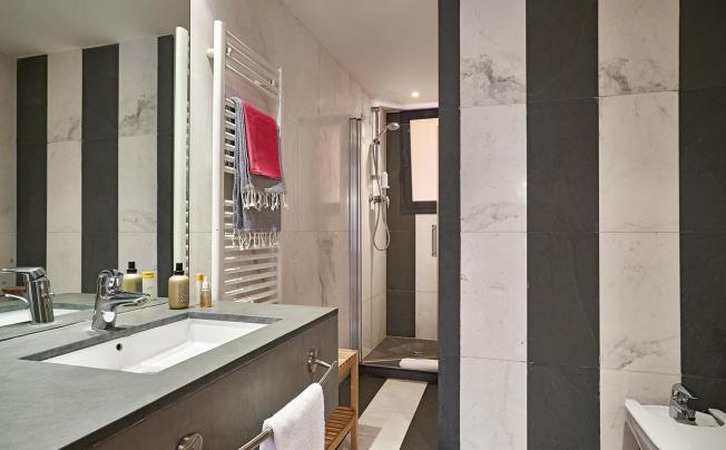 Фото отеля AinB Sagrada Familia Apartments