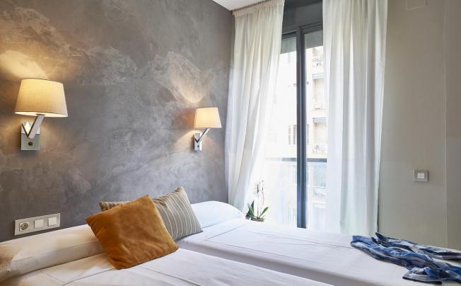 Фото отеля AinB Sagrada Familia Apartments